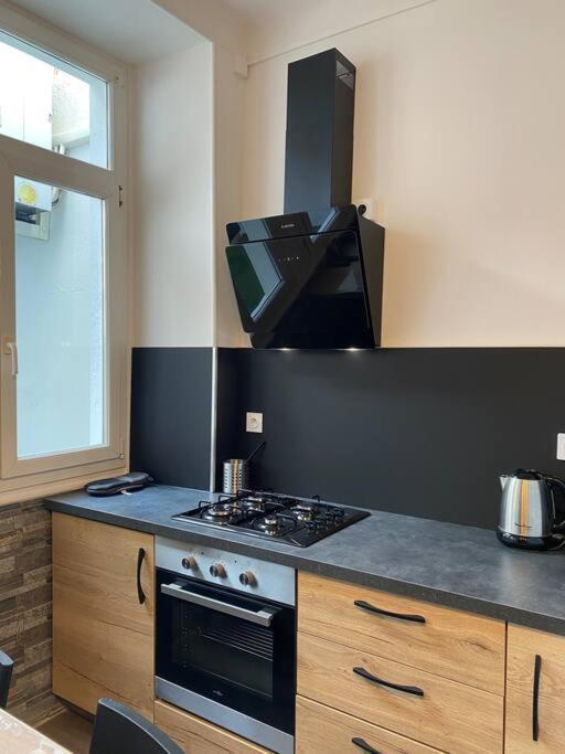 Gite De Tom Et Mag Classe 3 * Clevacances Villa Pontgibaud Bagian luar foto