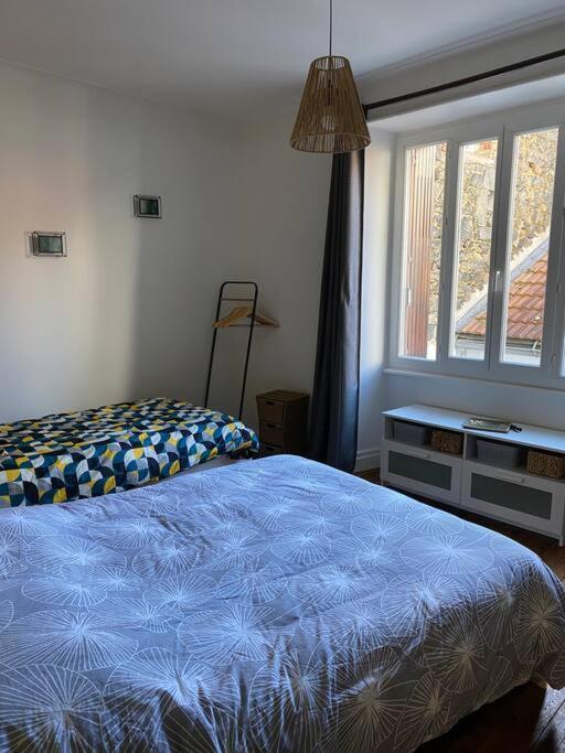 Gite De Tom Et Mag Classe 3 * Clevacances Villa Pontgibaud Bagian luar foto