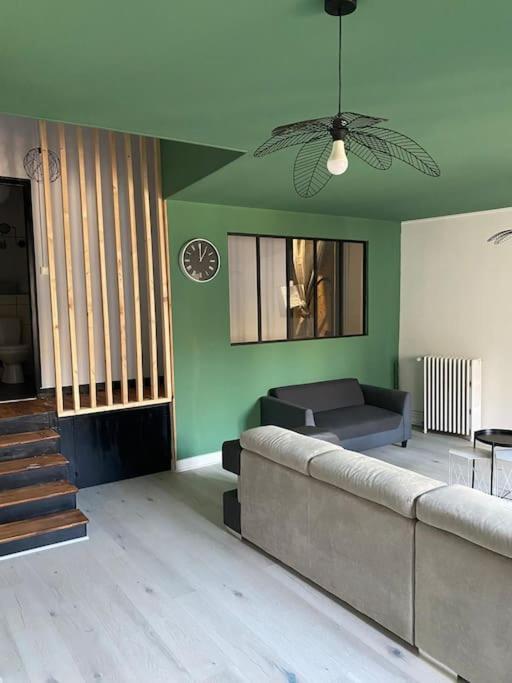 Gite De Tom Et Mag Classe 3 * Clevacances Villa Pontgibaud Bagian luar foto