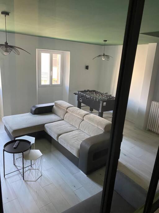 Gite De Tom Et Mag Classe 3 * Clevacances Villa Pontgibaud Bagian luar foto